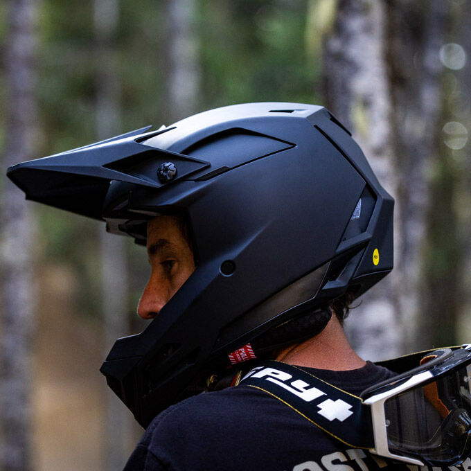 Bell Full-10 Mips Helmet Bell Full-10 Mips Helmet